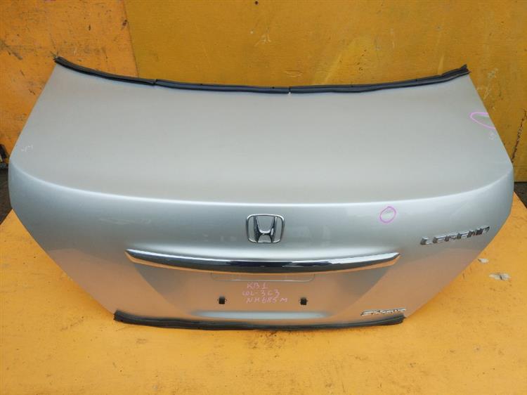 Крышка багажника Хонда Легенд в Березниках 555211
